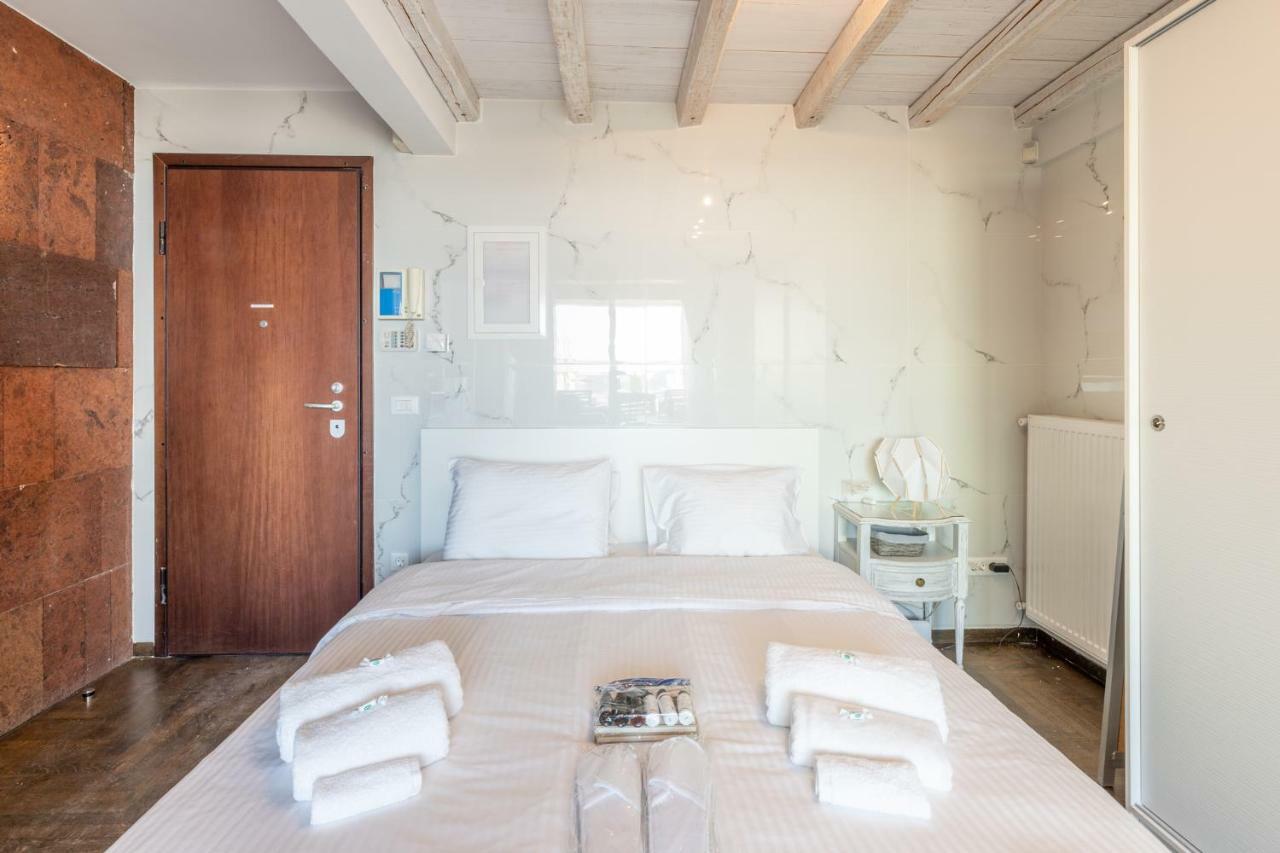 Top Kolonaki Studio+Terrace Stunning Acropolis Views أثينا المظهر الخارجي الصورة